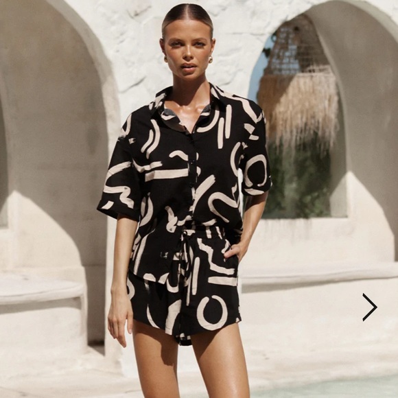 Matching set - Picture 1 of 2